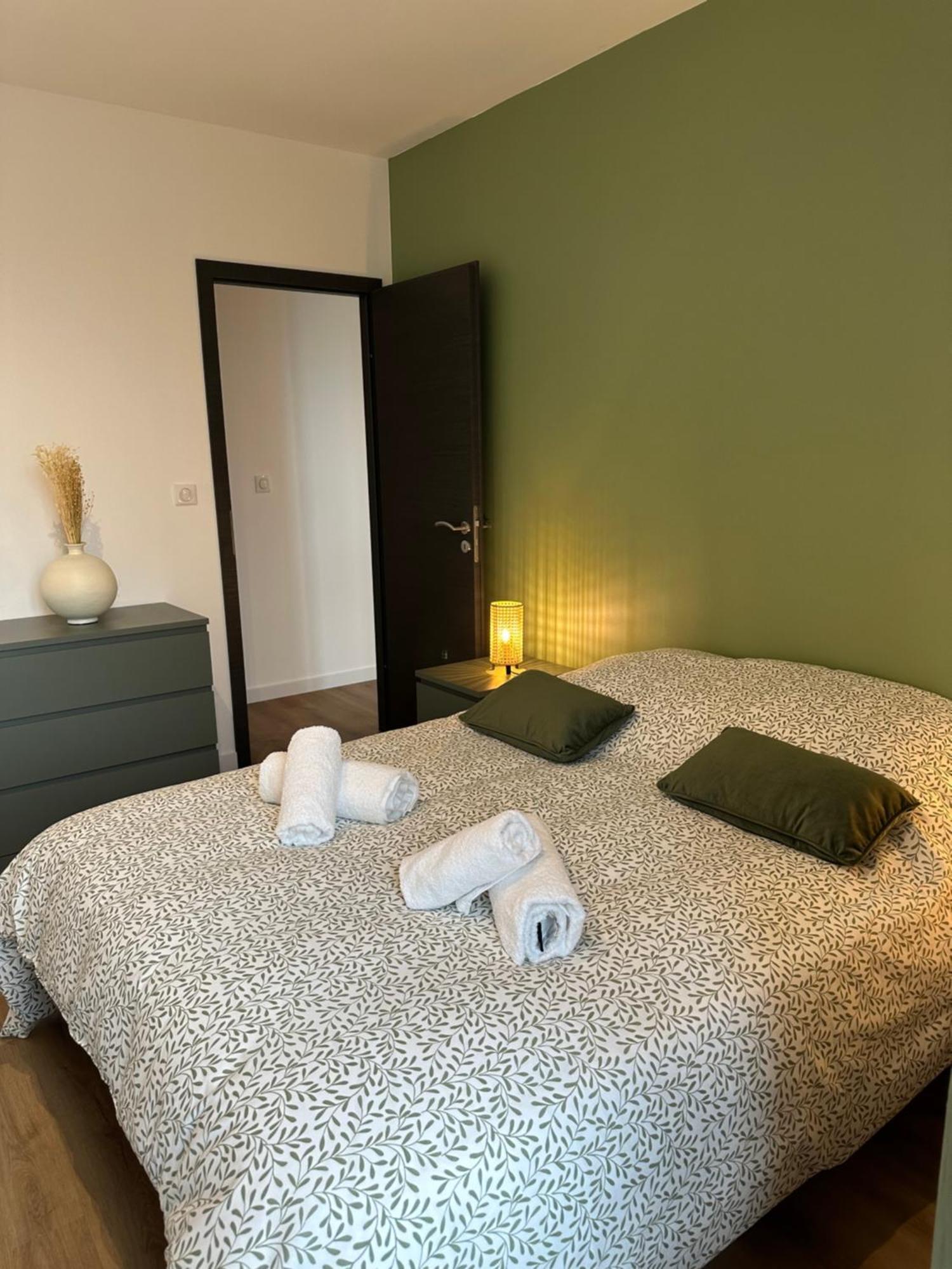 רמירמון Appartement De La Gare מראה חיצוני תמונה